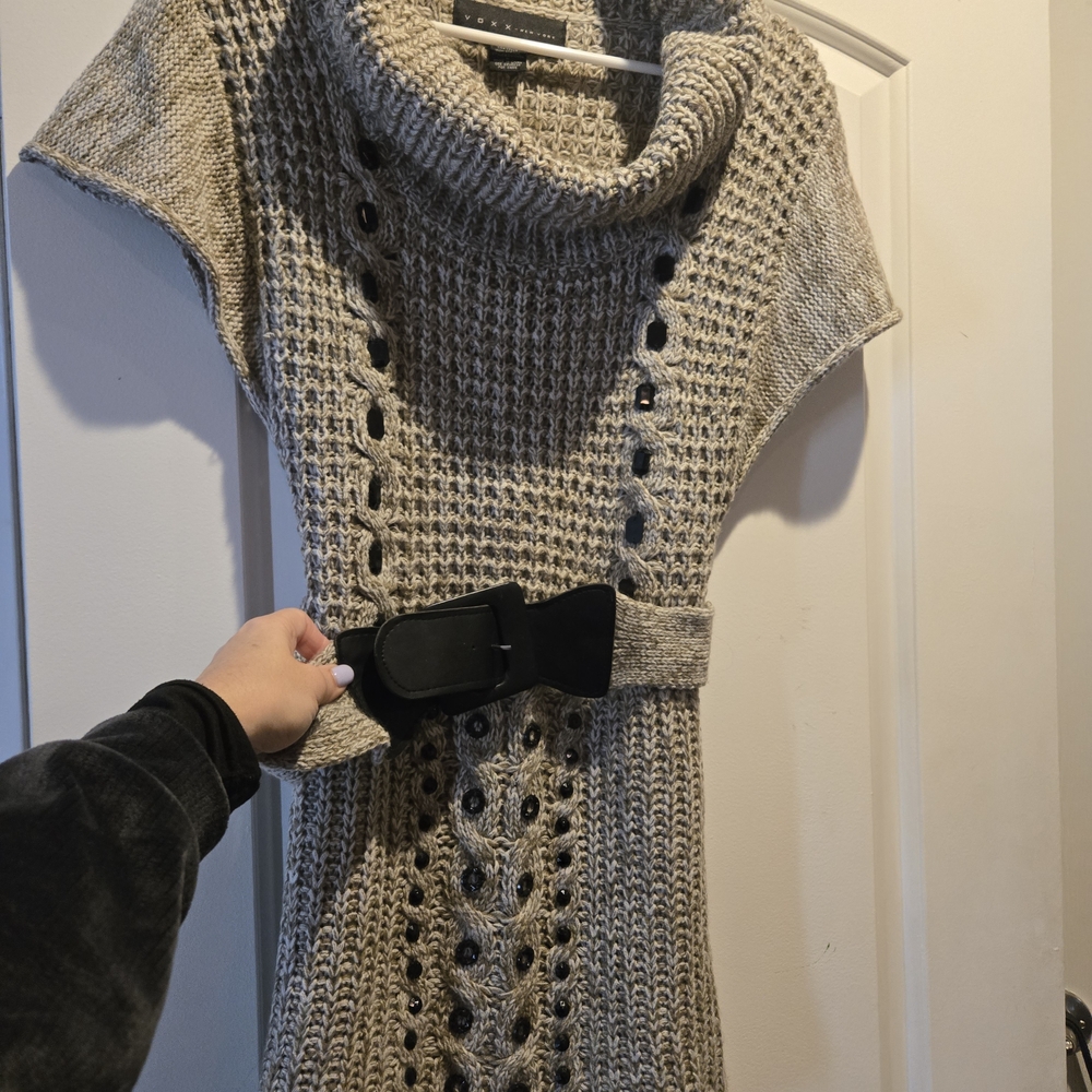 Women's Sweater with Black Belt - Picture 2 of 4